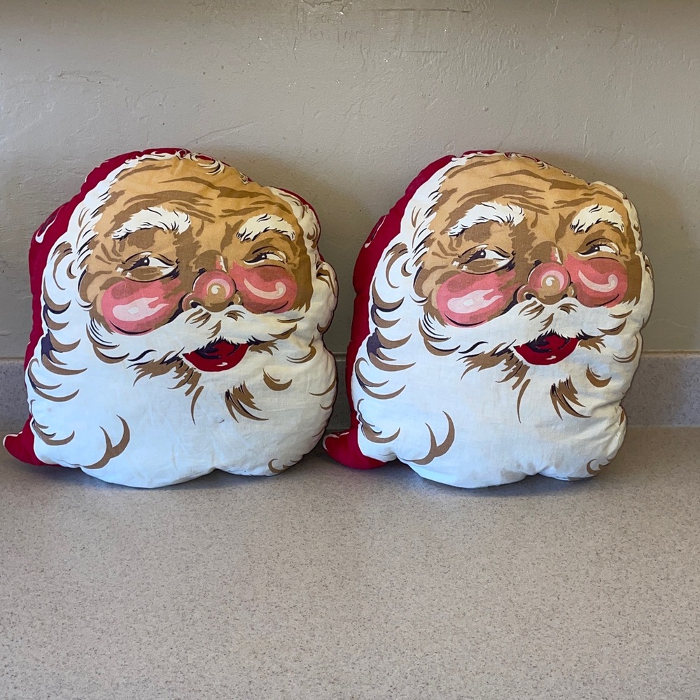 RARE Vintage
Christmas Pillow Santa
Face 1950s set of 2 15”x13”